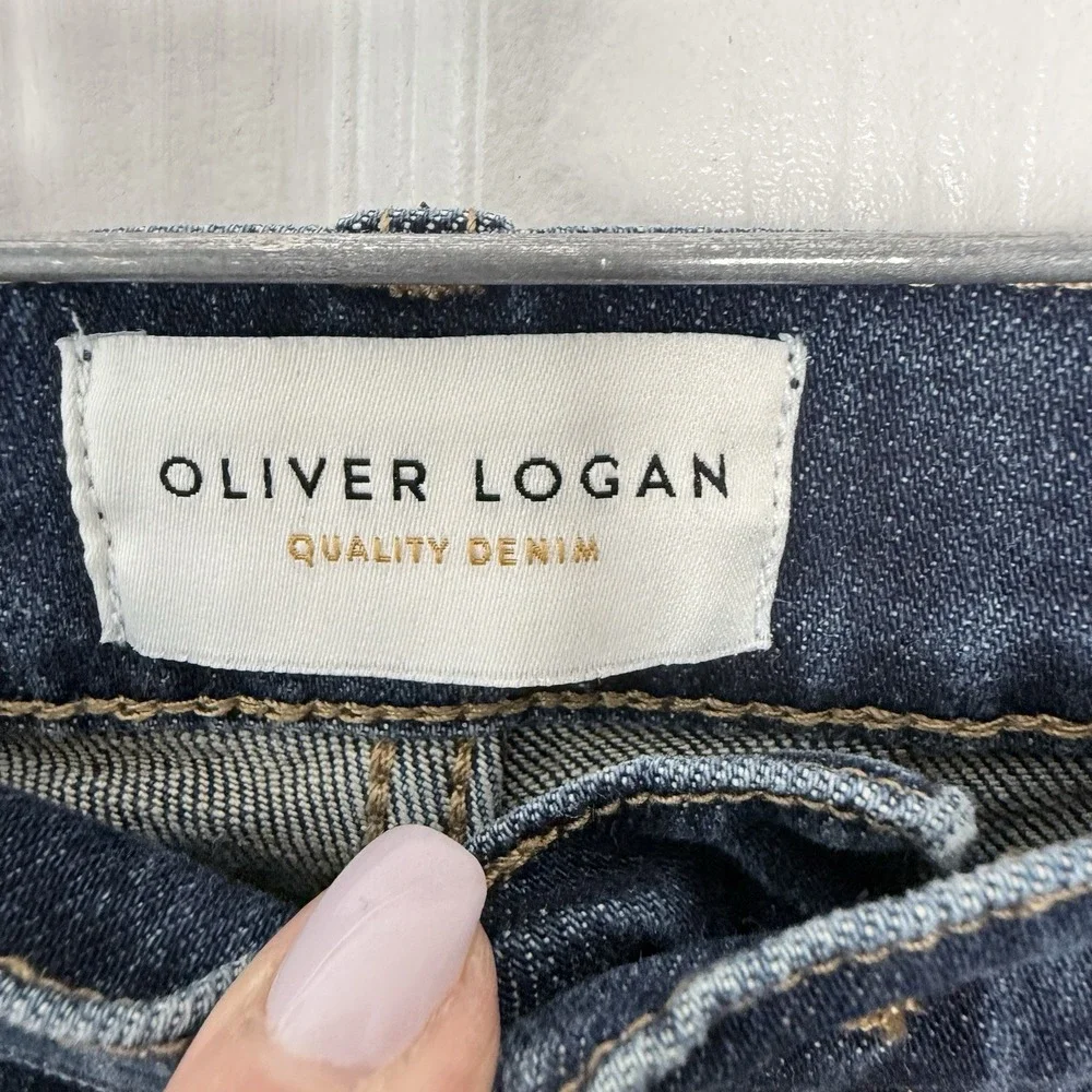 Oliver Logan Women's High-Rise Straight Jeans Raw Hem Medium‎ Wash | Size 27